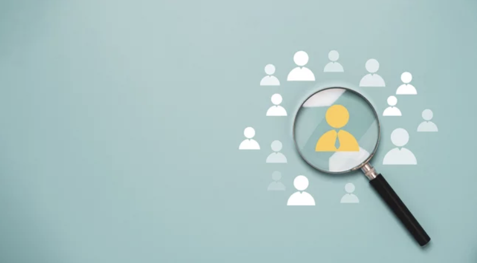 ペルソナの特定